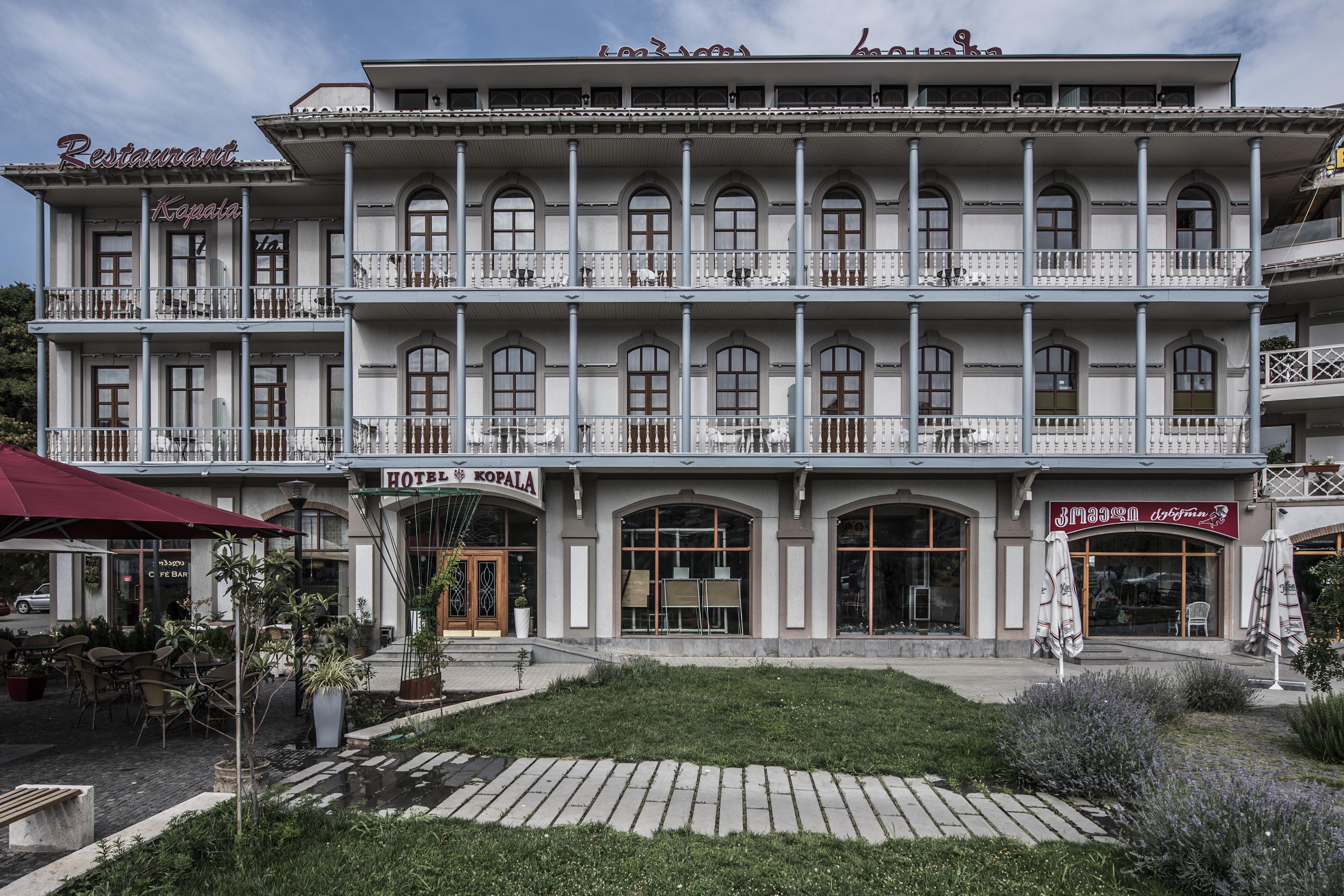 Hotel Rikhe Monika Tbilisi Buitenkant foto