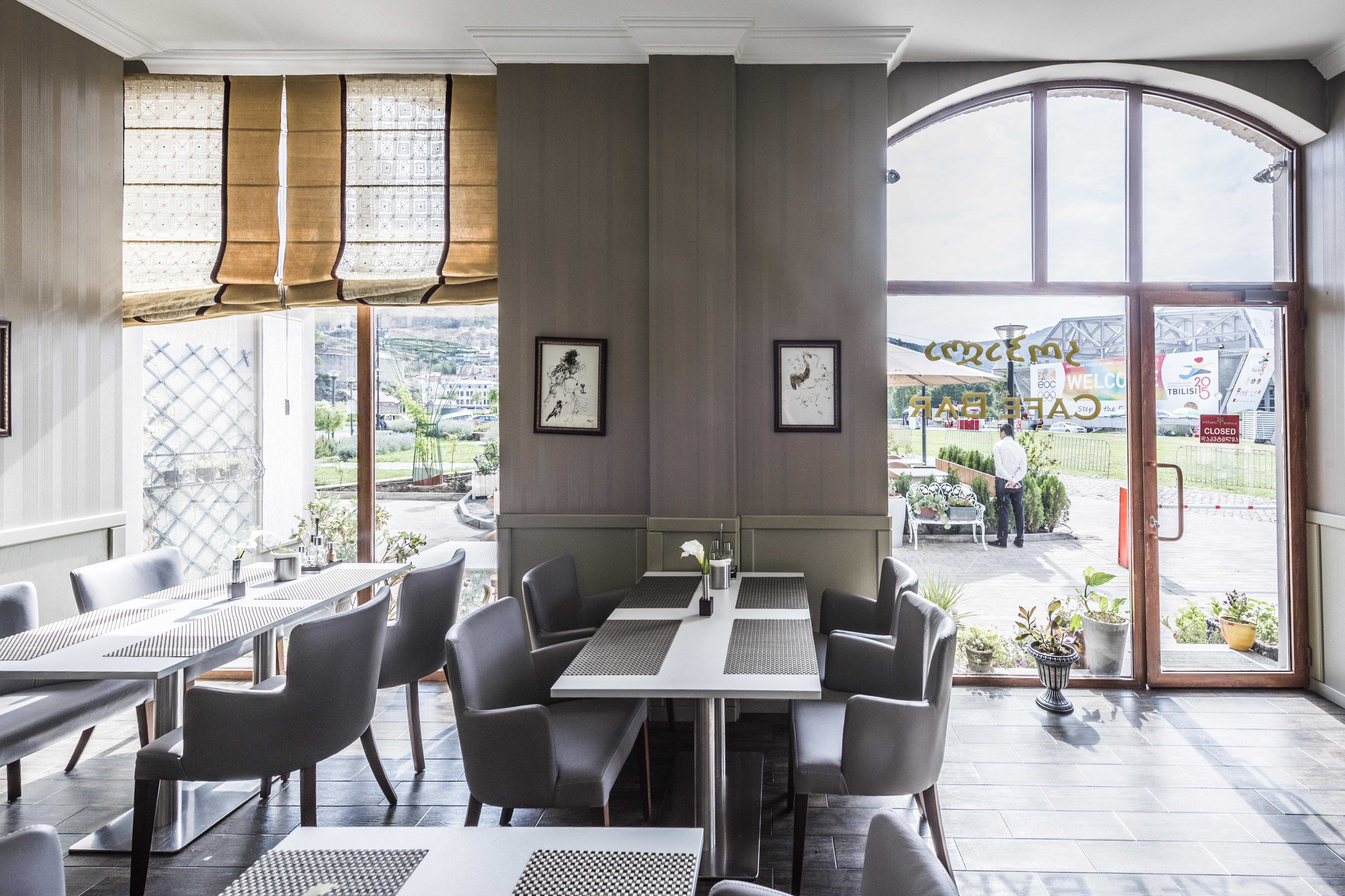 Hotel Rikhe Monika Tbilisi Buitenkant foto