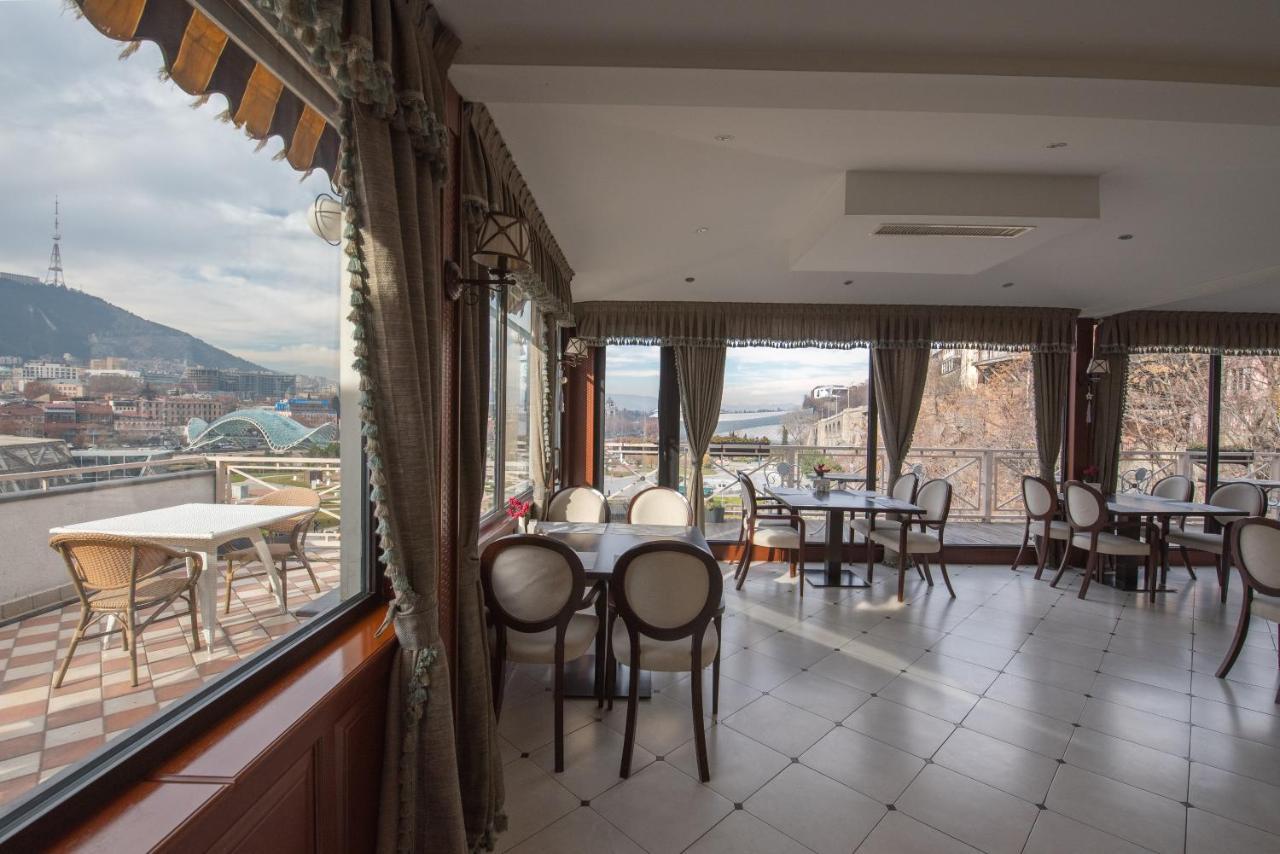 Hotel Rikhe Monika Tbilisi Buitenkant foto